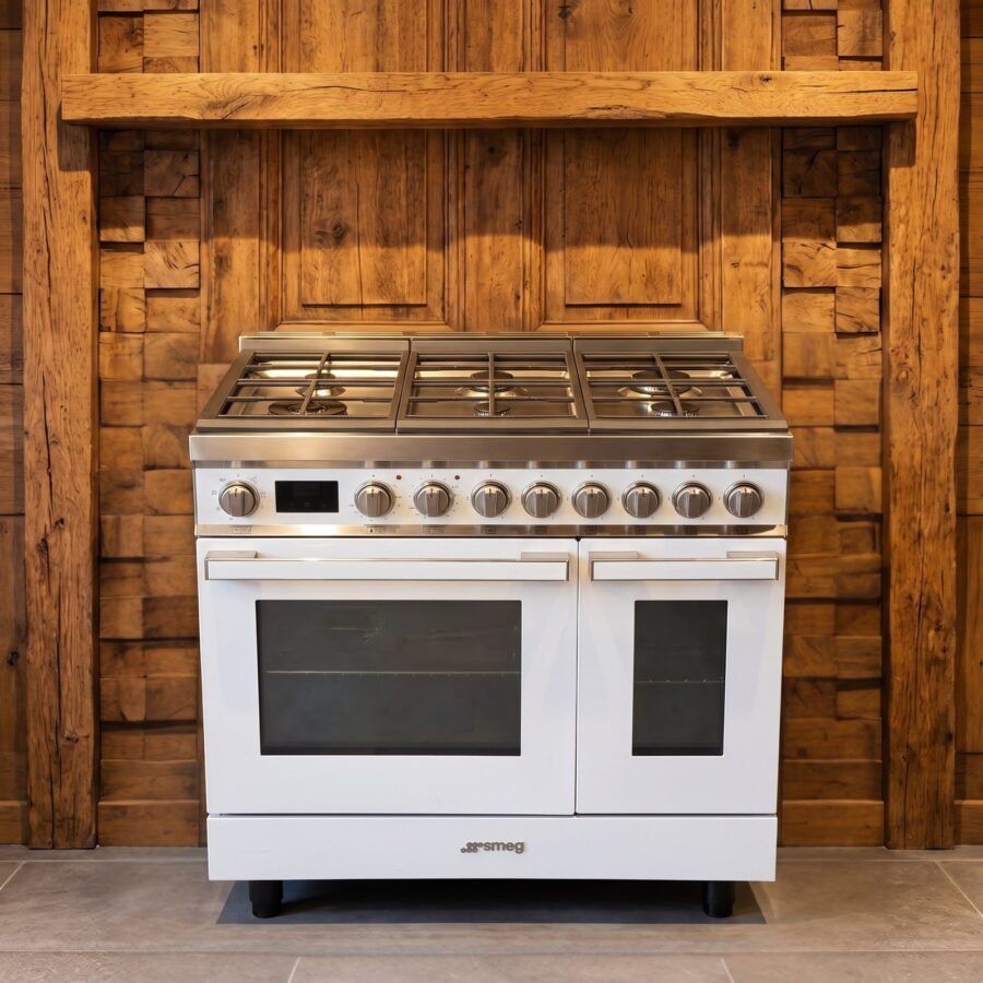 Smeg Portofino · 90 cm · 6-pits · 1 oven · Hoogglans Wit