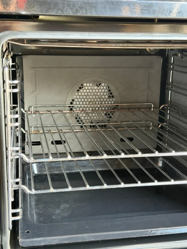 Boretti Zwart fornuis 120 cm met bakplaat — foto 4 van 5